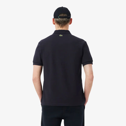 Französisches Polo-Shirt mit Badge im klassischen Schnitt