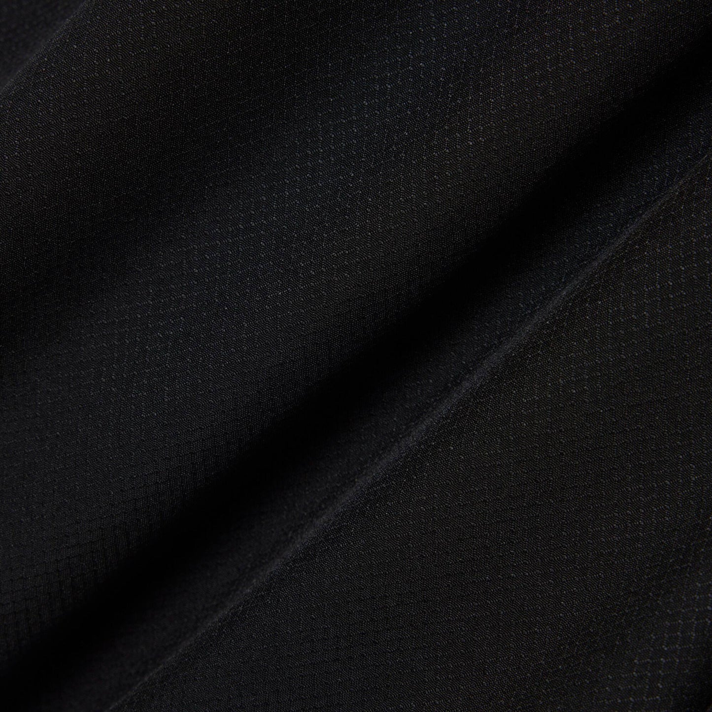 Sport-Shorts mit Akzentband aus Diamant-Taft